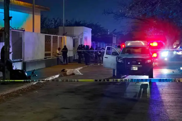 Muere motociclista tras fuerte choque frente al Hospital Tarimoya en Veracruz