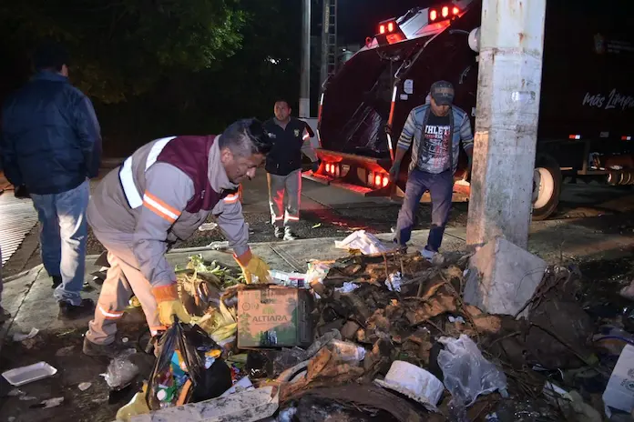 Horario de recolección de basura anunciado por el Gobierno Municipal continúa