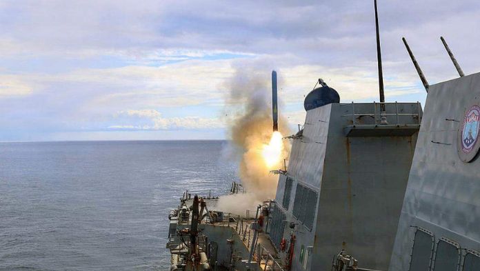 Estados Unidos destruye nueve buques de guerra iraníes, según Trump