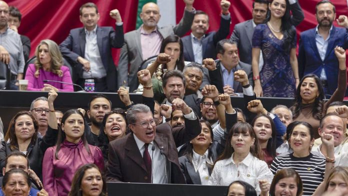 Morena y aliados van por Plan B; discuten baja en presupuesto a congresos y cambios en cabildos