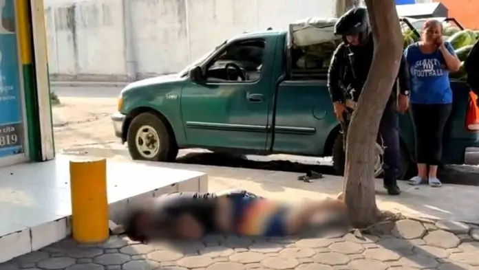 Asesinan a vendedor de sandia en Martínez de la Torre en vía publica