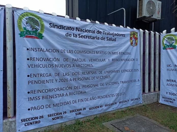 Ya no queremos diálogos, queremos soluciones: trabajadores de salud de Veracruz a 4 días de protestas