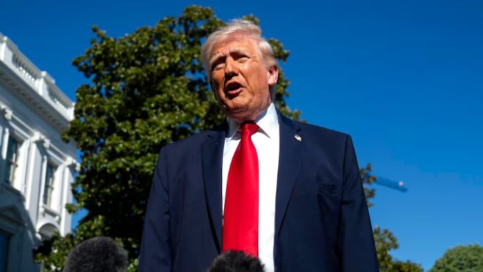 Trump anuncia que EE.UU. tomará el control del estrecho de Ormuz