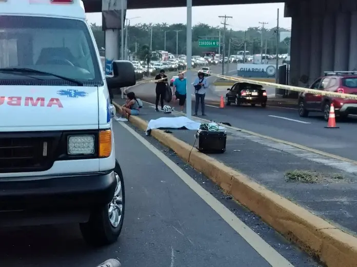 Motociclista pierde la vida tras fuerte accidente en la Veracruz–Xalapa