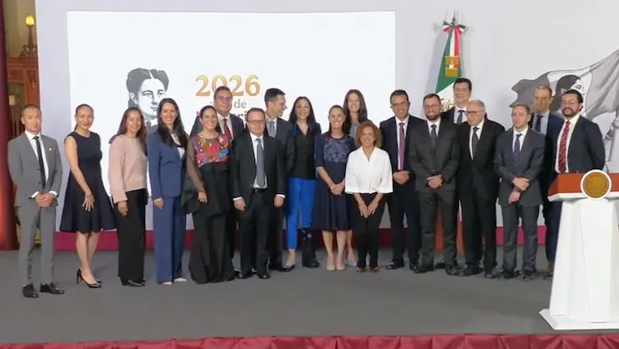 Gobierno de Sheinbaum anuncia la inversión de 21 mil millones de pesos de la industria farmacéutica