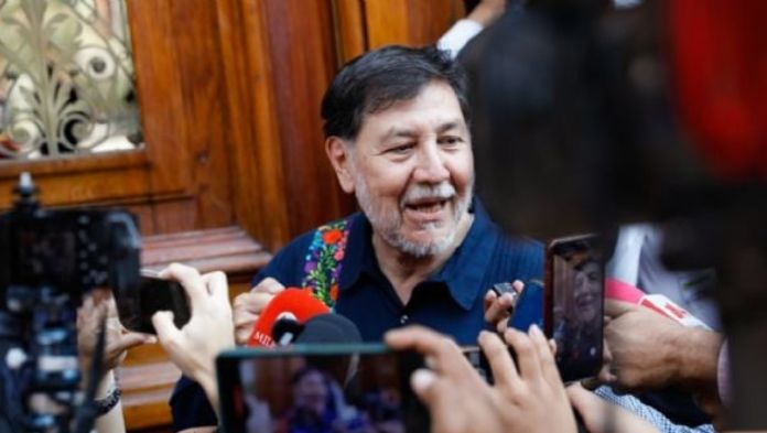 Noroña reta a EU: ‘Saquen todas las listas de políticos’