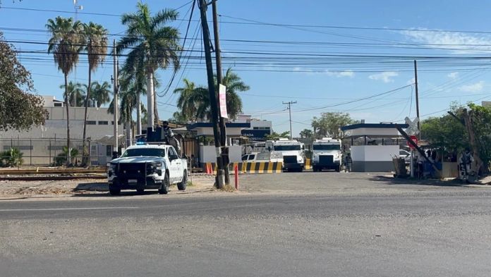 Confirman 7 reos muertos por riña en penal de Aguaruto, Sinaloa