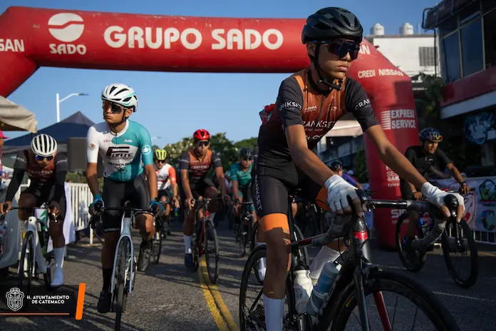 Éxito total en el Ultra 100: ciclismo de montaña y promoción turística se unen en Catemaco