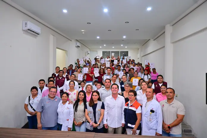 Certifican a 27 escuelas como Promotoras de la Salud en San Andrés Tuxtla