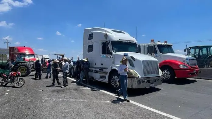 🚨 ¡ATENCIÓN! SÍ HAY MOVILIZACIÓN DE AMOTAC ESTE MIÉRCOLES: REPORTAN TRÁNSITO LENTO EN CARRETERAS DE VERACRUZ