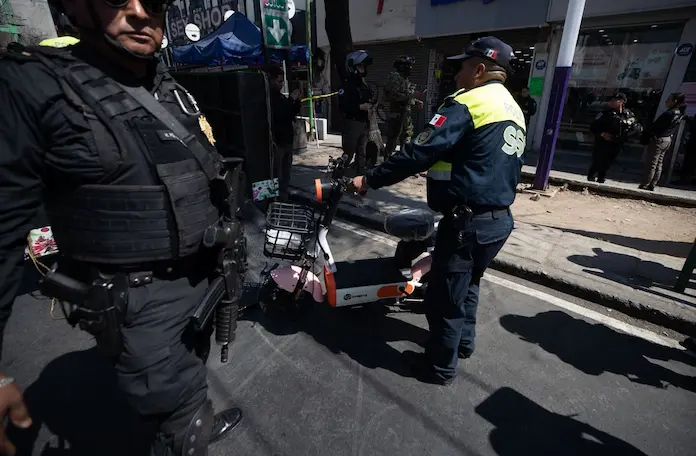 CDMX: faculta SSC a policías auxiliares y bancarios para aplicar multas de tránsito