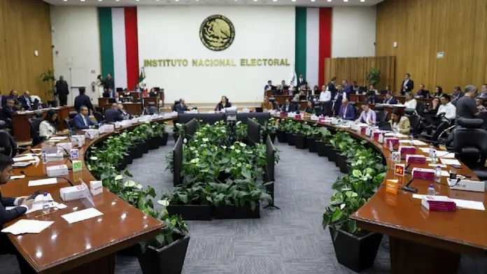Otro hermano de AMLO se acerca a la exoneración; INE no encuentra pruebas en su contra