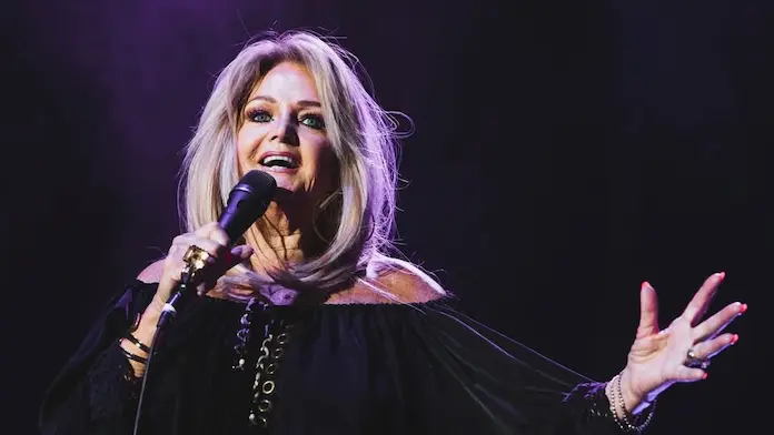 Muere a los 75 años Bonnie Tyler, la voz que cautivó al mundo con el éxito «Total Eclipse of the Heart» en la década de los 80