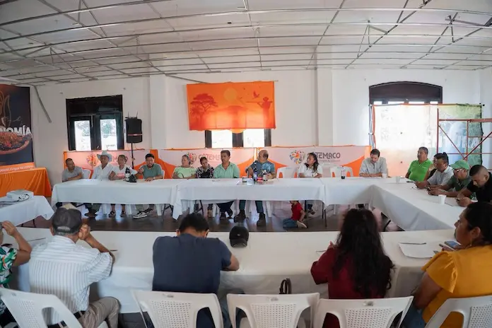 Realizan en Catemaco mesa de trabajo con productores de chagalapoli