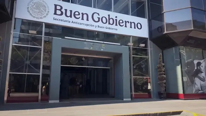 Sancionan a 41 servidores públicos con multas por más de 22.4 mdp