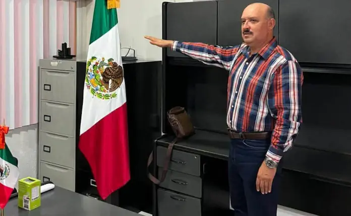 Pedro Rosado asume alcaldía de Úrsulo Galván, Veracruz